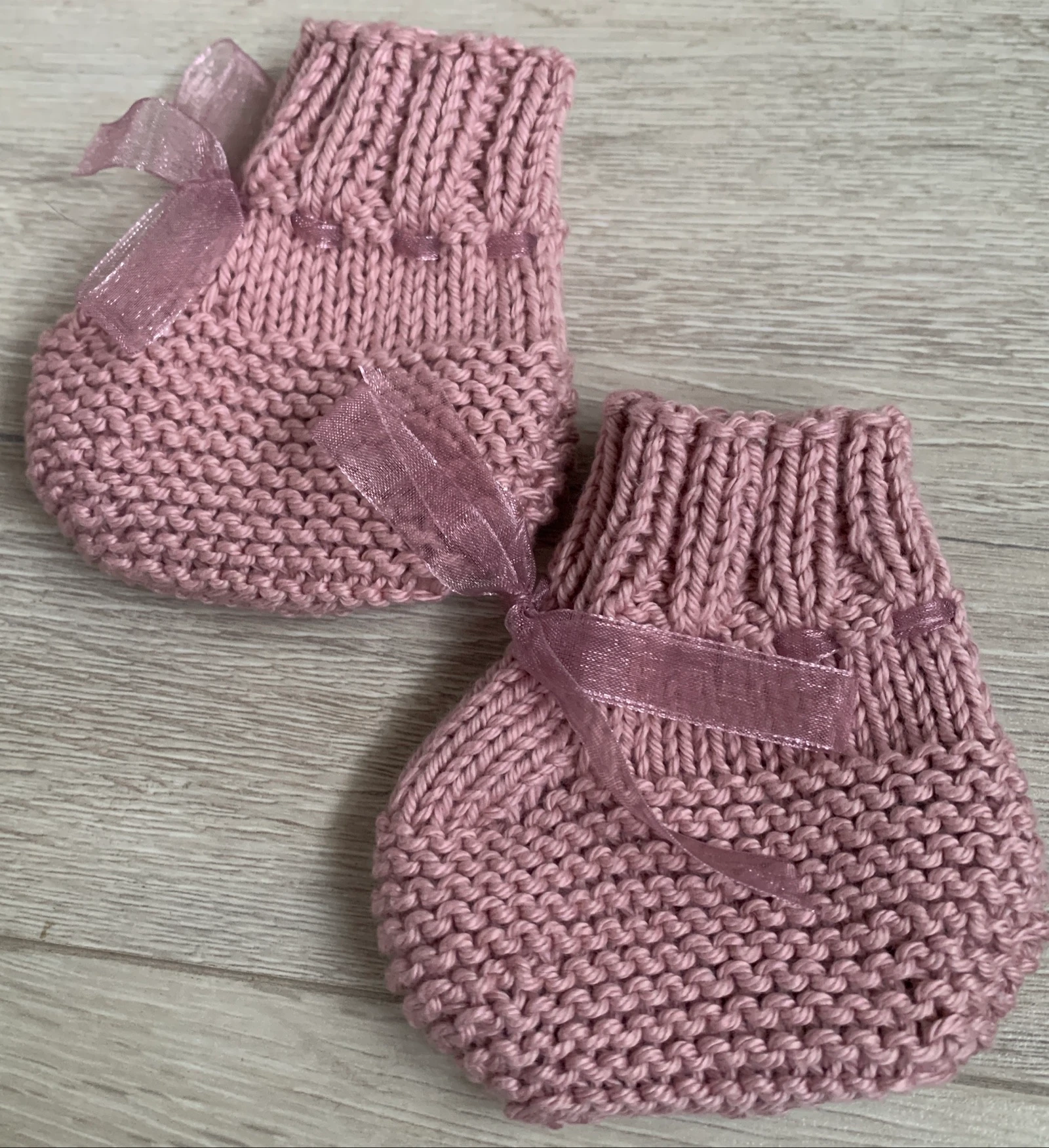 Baby hat and slippers 0/3 months – photo 4